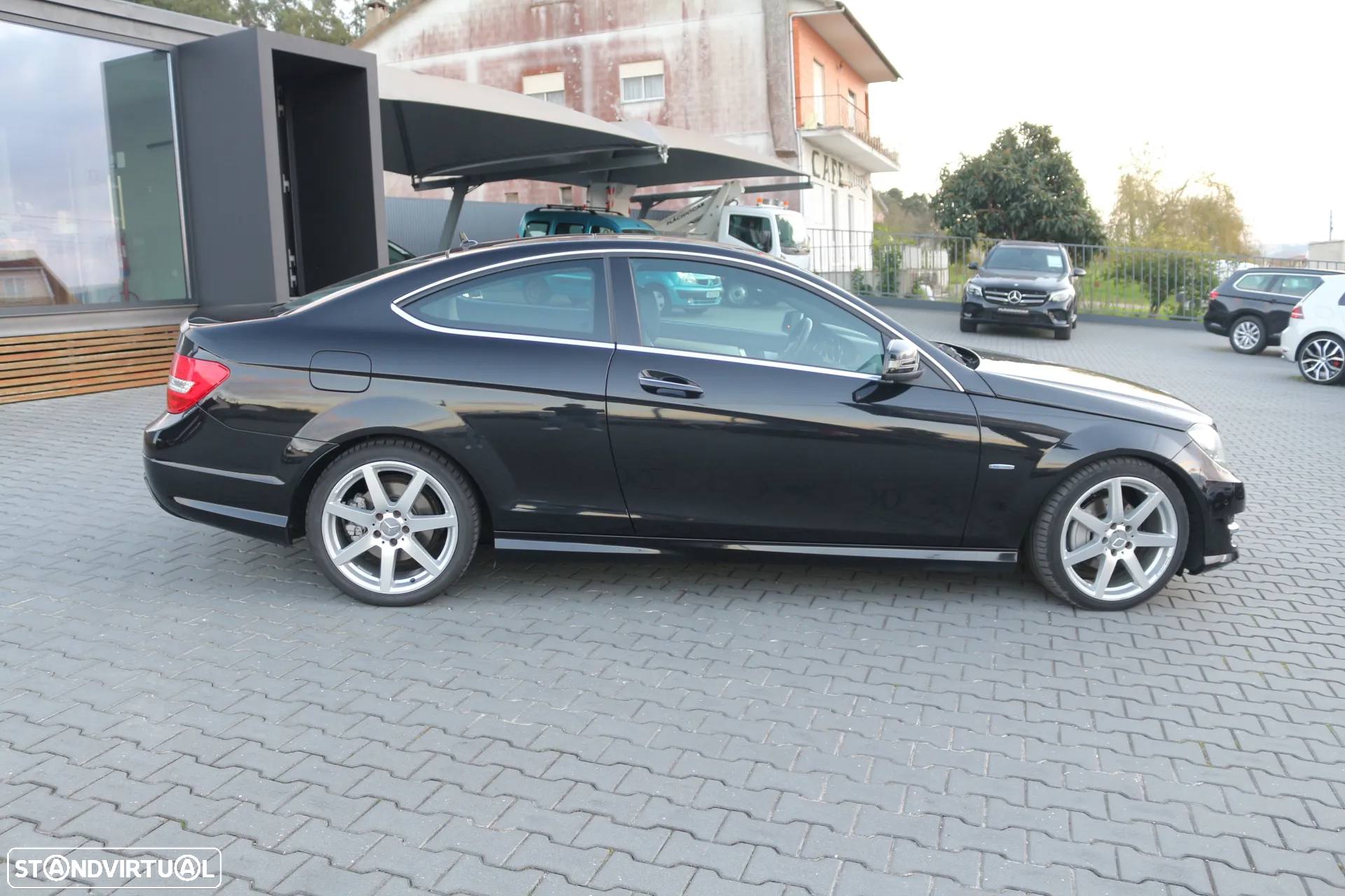 Mercedes-Benz C 250 d Coupe 9G-TRONIC AMG Line - 7