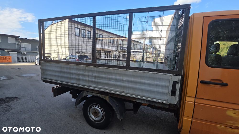 Mercedes-Benz Sprinter - 22