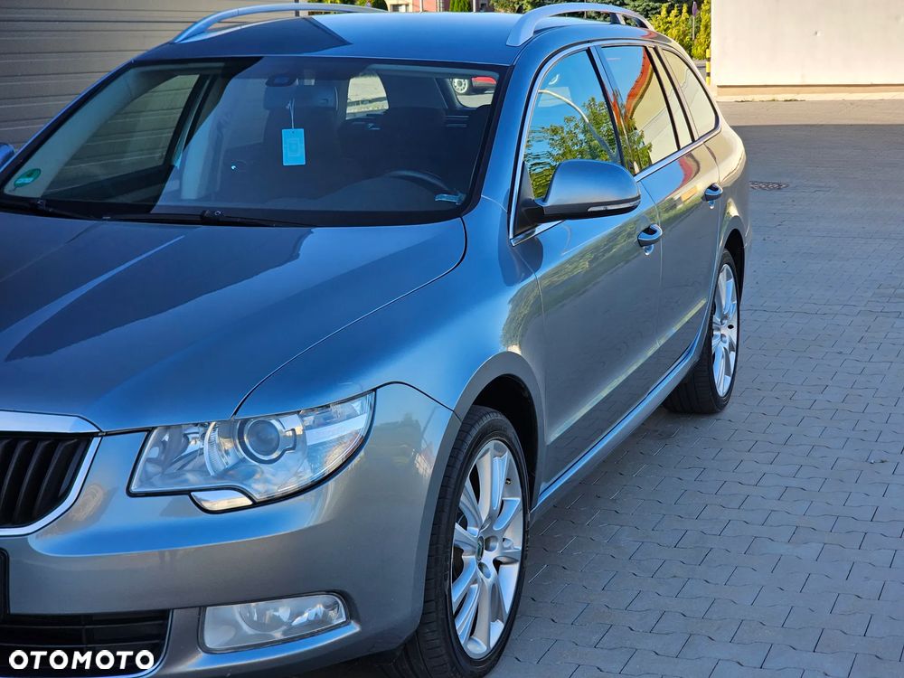 Skoda Superb 2.0 TDI Exclusive - 14