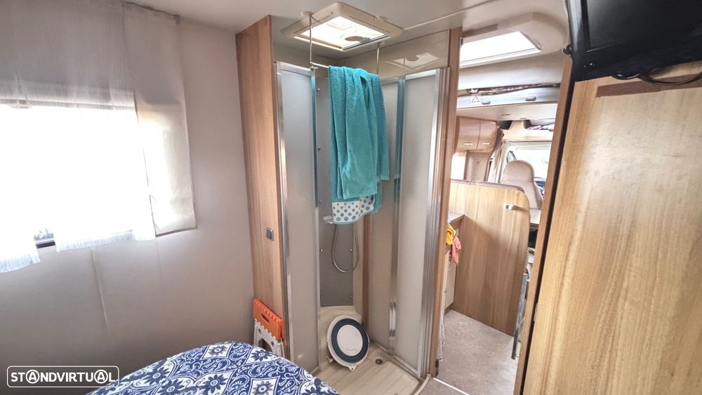 Fiat Ducato Chausson flash 49 cama central - 15