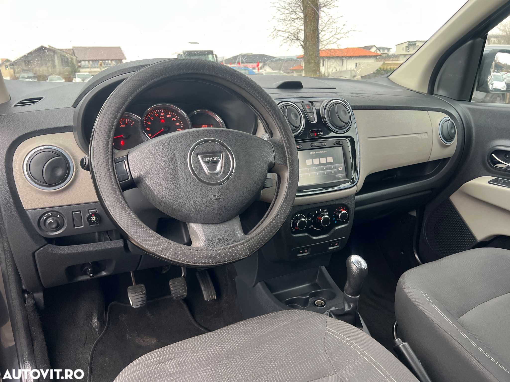 Dacia Lodgy 1.6 Ambiance - 7