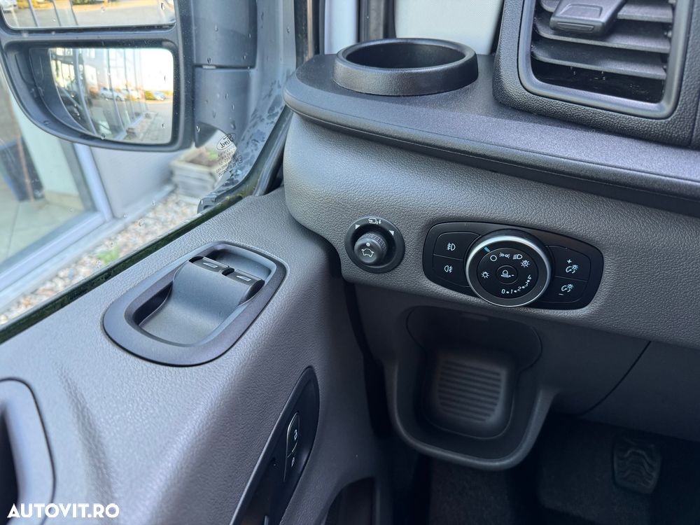 Ford Transit 350 2.0 EcoBlue MHEV 130 CP L3H2 Kombi FWD Trend - 24
