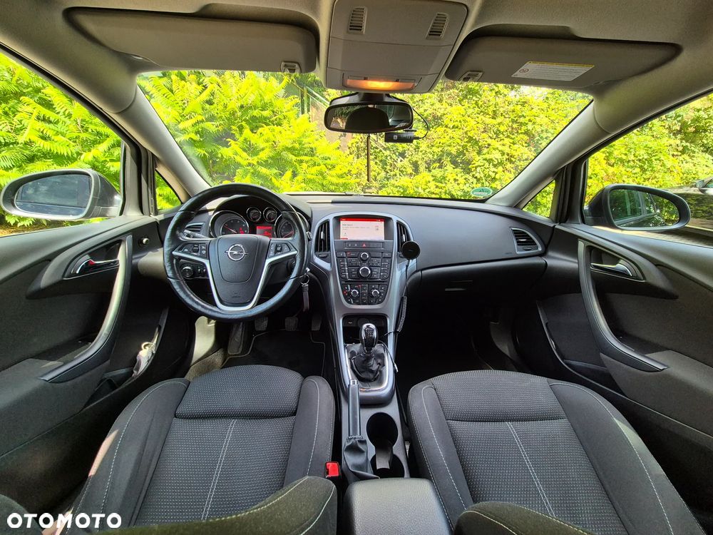 Opel Astra 1.6 CDTI Sport - 11