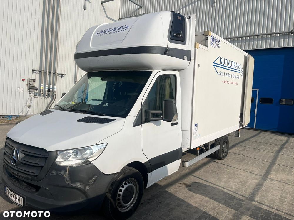 Mercedes-Benz SPRINTER - 1