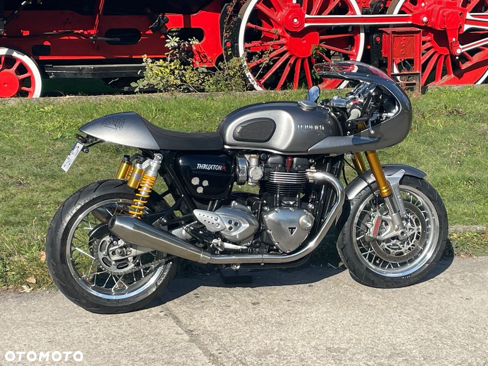 Triumph Thruxton - 1