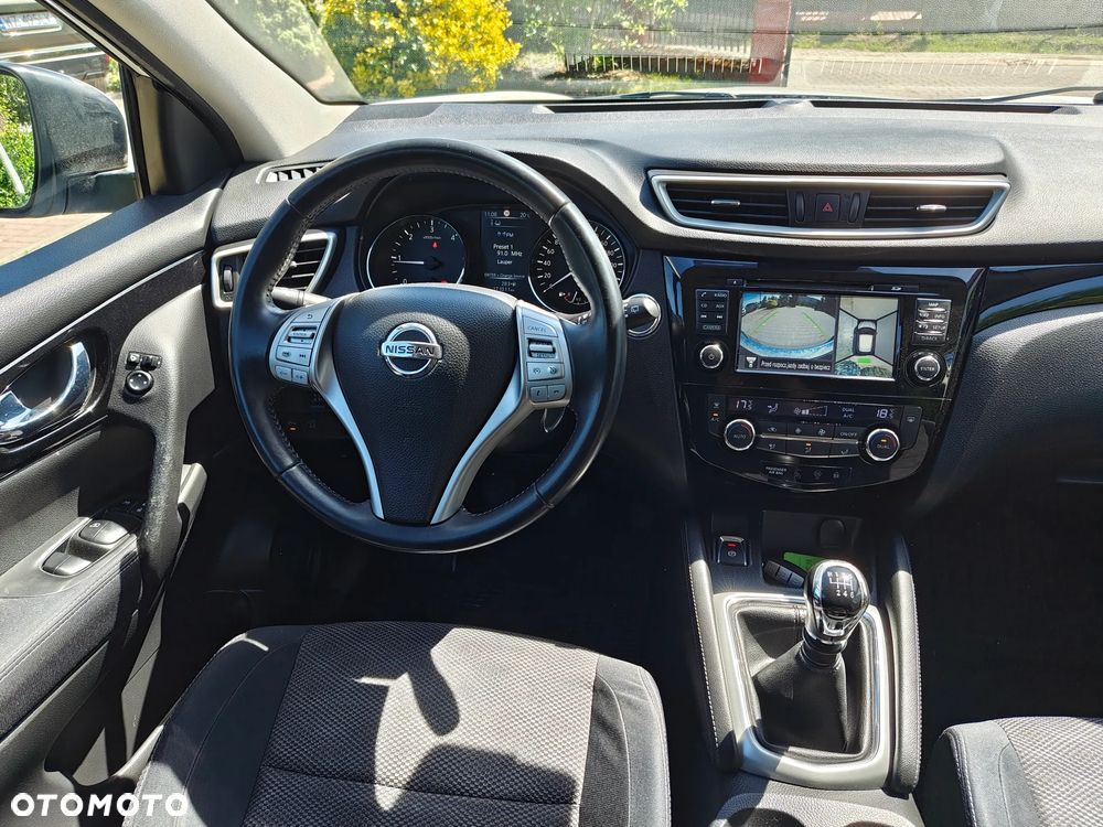 Nissan Qashqai 1.5 dCi N-Connecta - 9