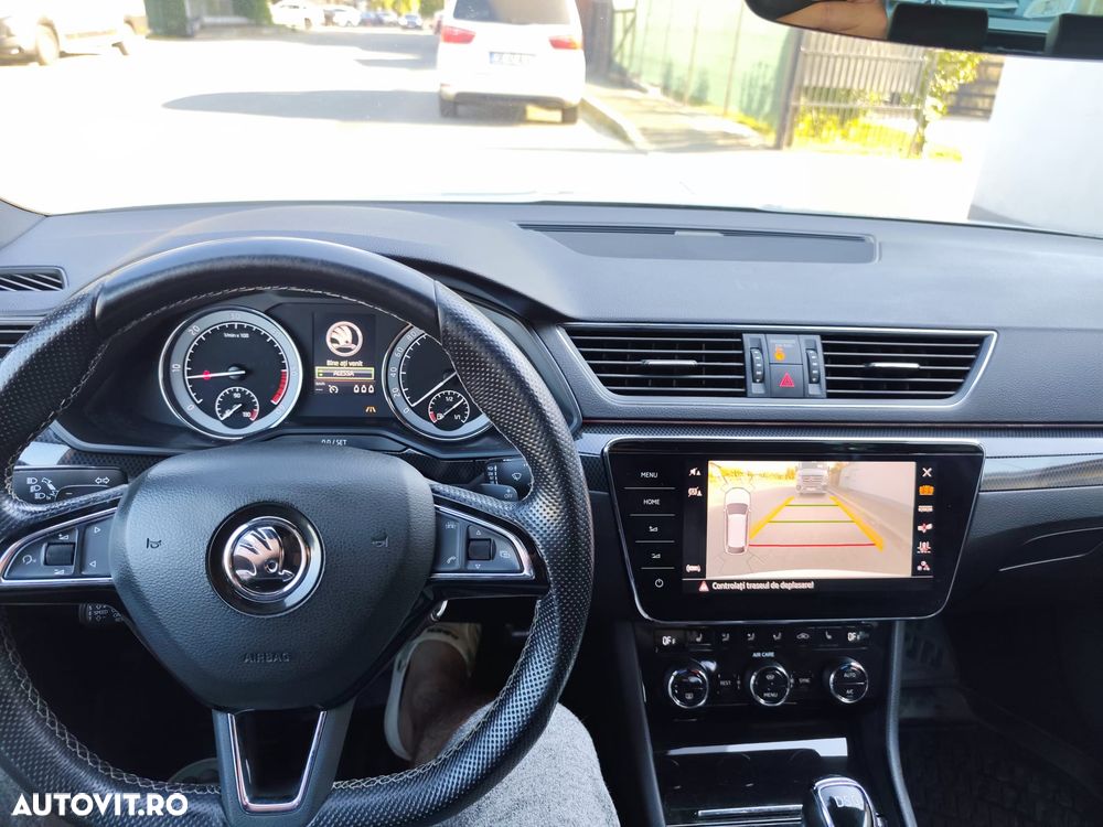Skoda Superb 2.0 TDI DSG Sportline - 14