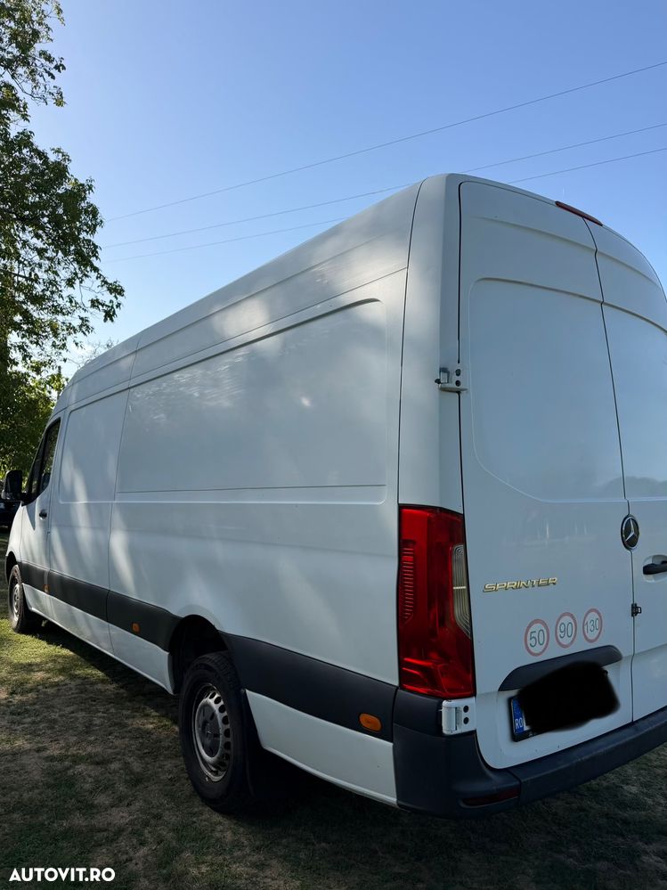 Mercedes-Benz Sprinter - 8