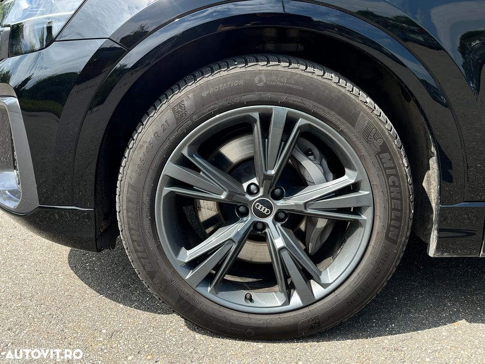 Audi Q8 - 36