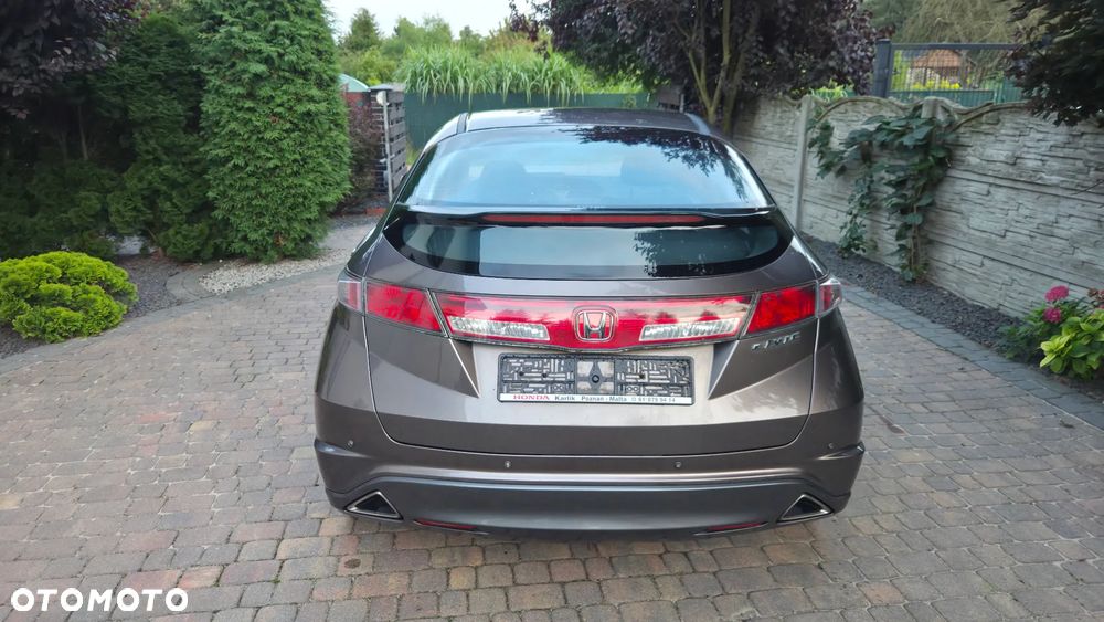 Honda Civic 1.4 Sport - 23