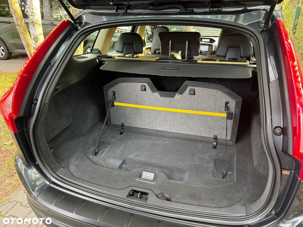 Volvo XC 60 D4 Summum - 5