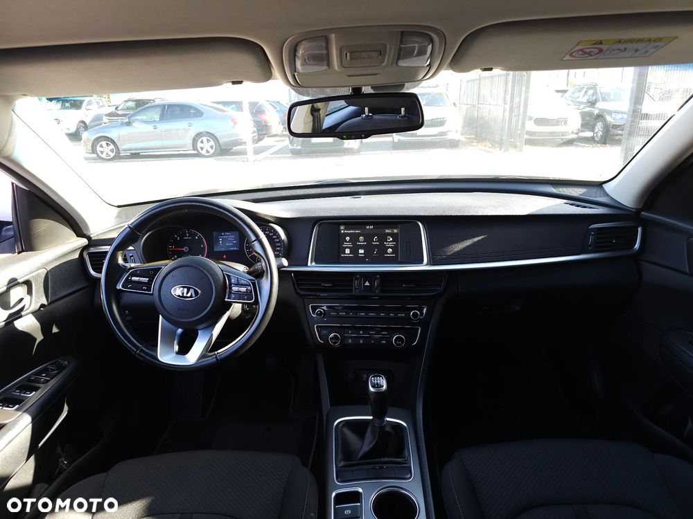Kia Optima - 20