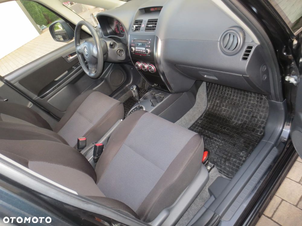 Suzuki SX4 - 11