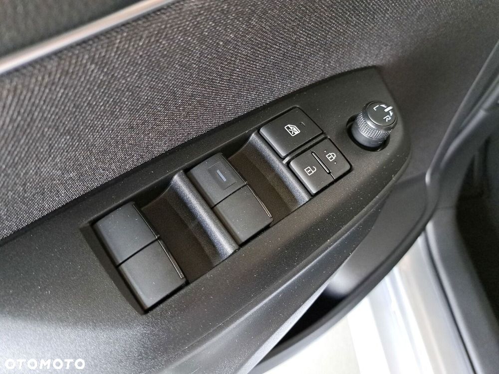 Toyota Yaris Hybrid 1.5 Style - 35