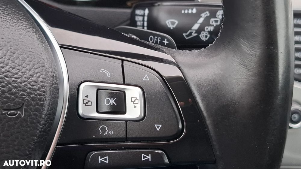 Volkswagen Passat 1.6 TDI (BlueMotion Technology) DSG Comfortline - 15