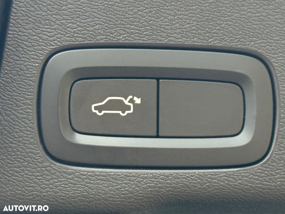 Volvo XC 60 D4 Geartronic Momentum - 23
