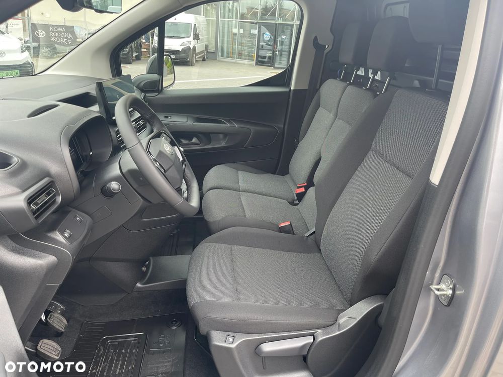 Toyota Proace City - 12