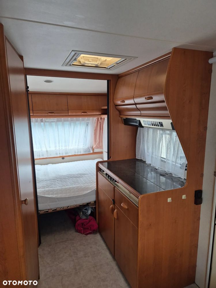 Hobby 470 Excellent - 11