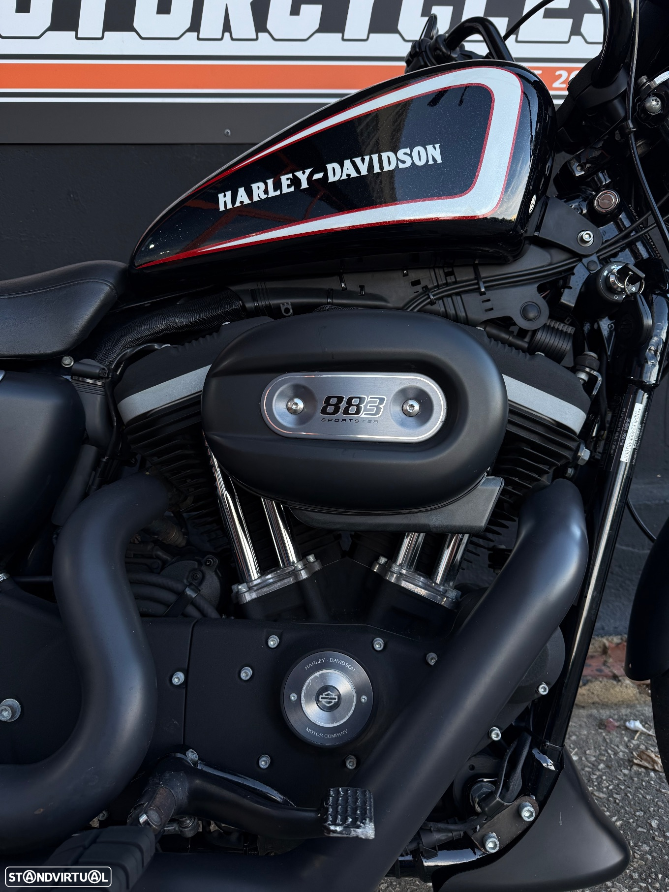Harley-Davidson XL IRON - 2