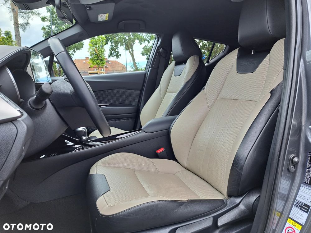 Toyota C-HR Lounge - 15