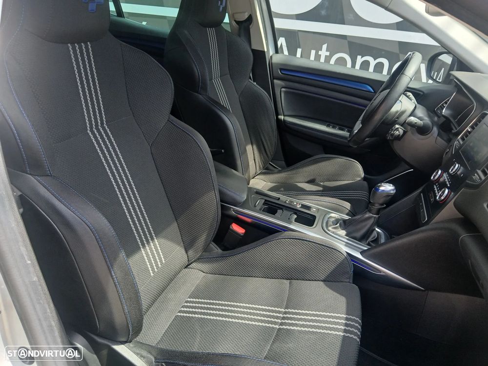 Renault Mégane 1.5 Blue dCi R.S. Line - 20