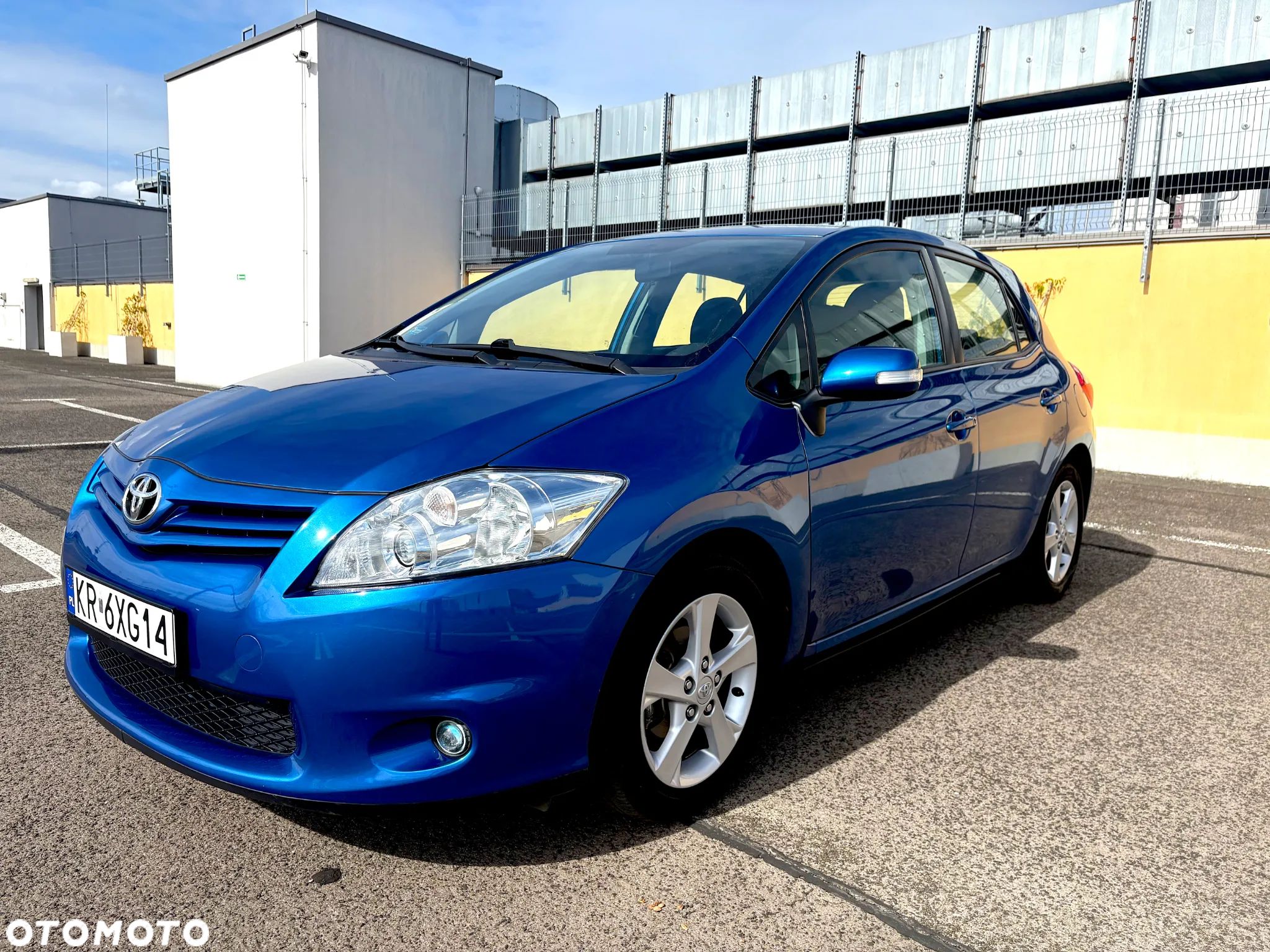 Toyota Auris 1.6 Classic Plus - 1