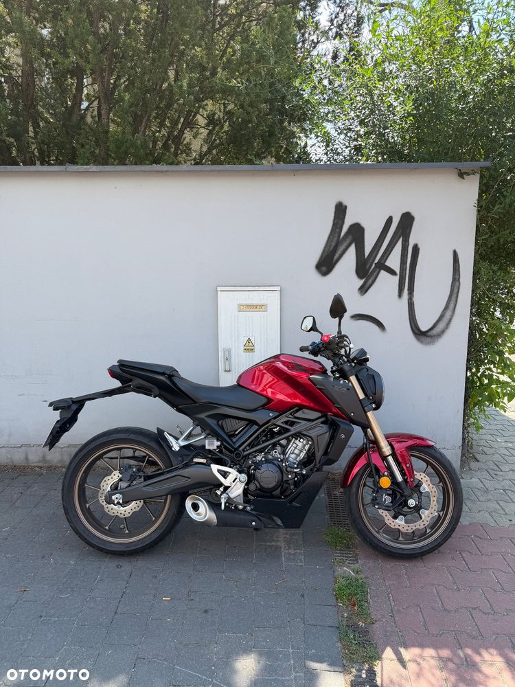 Honda CB - 8