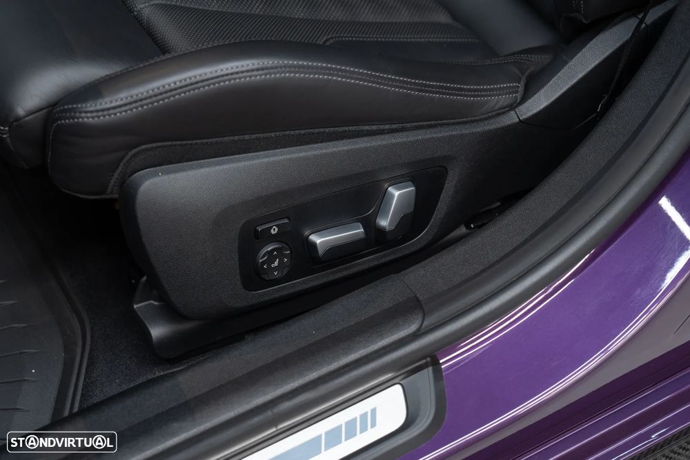 BMW M3 Competition - 32