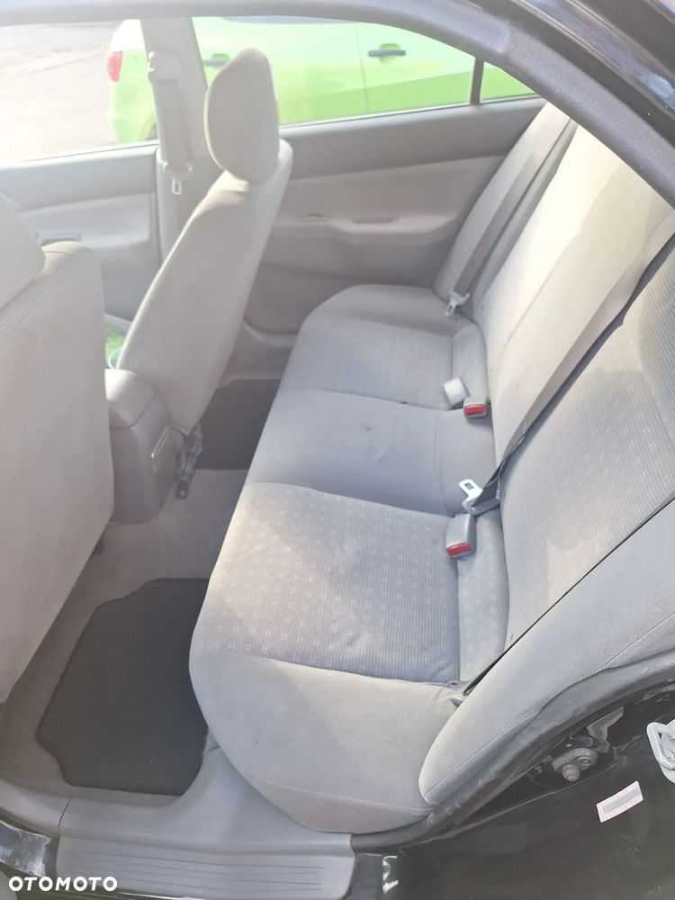 Mitsubishi Lancer - 11