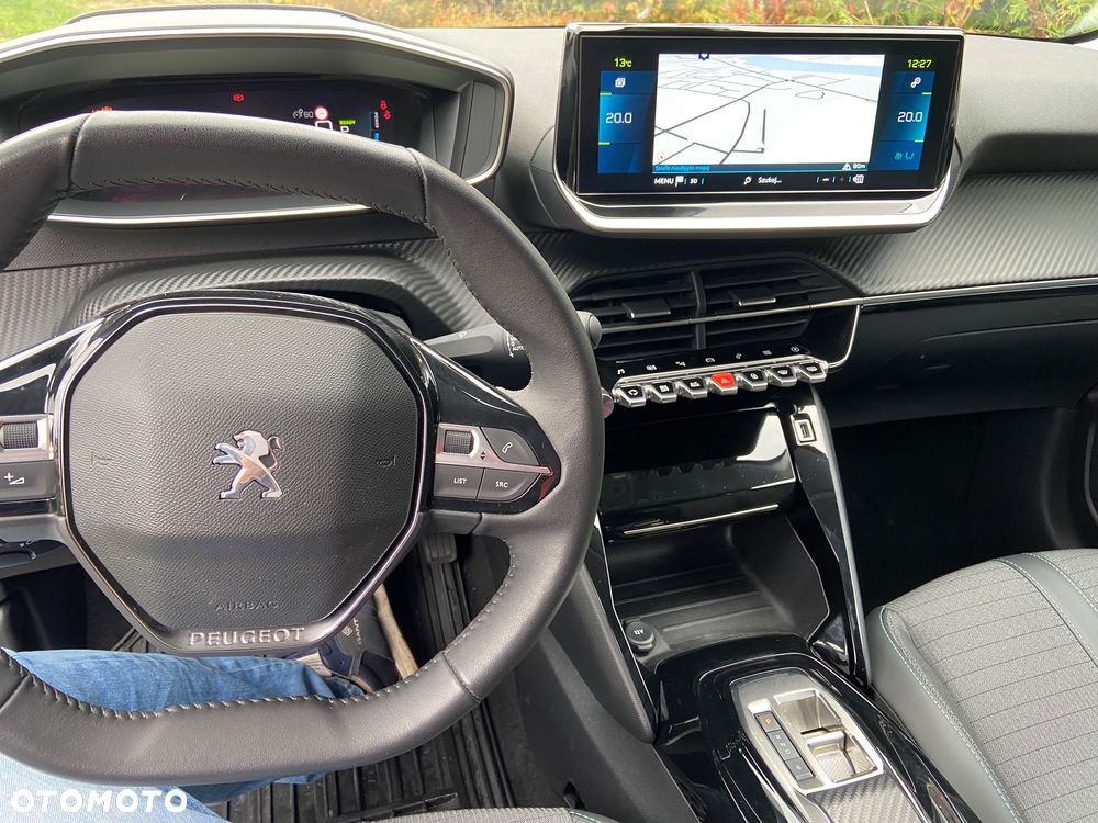 Peugeot 208 e-208 50kWh Allure - 7
