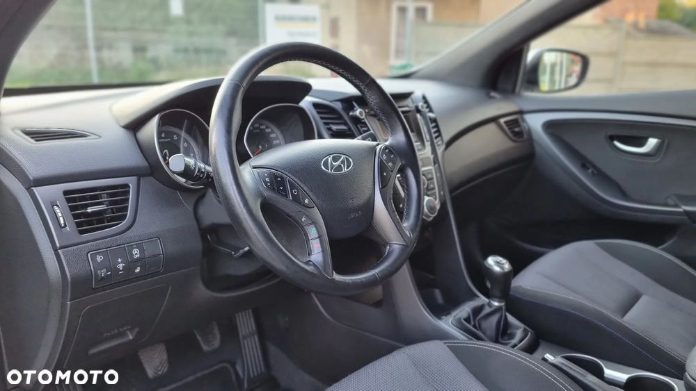 Hyundai i30 1.4 Style - 12