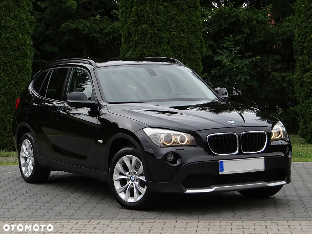 BMW X1 xDrive18d xLine - 11