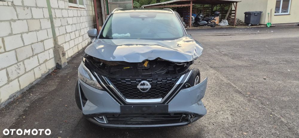 Nissan Qashqai - 2