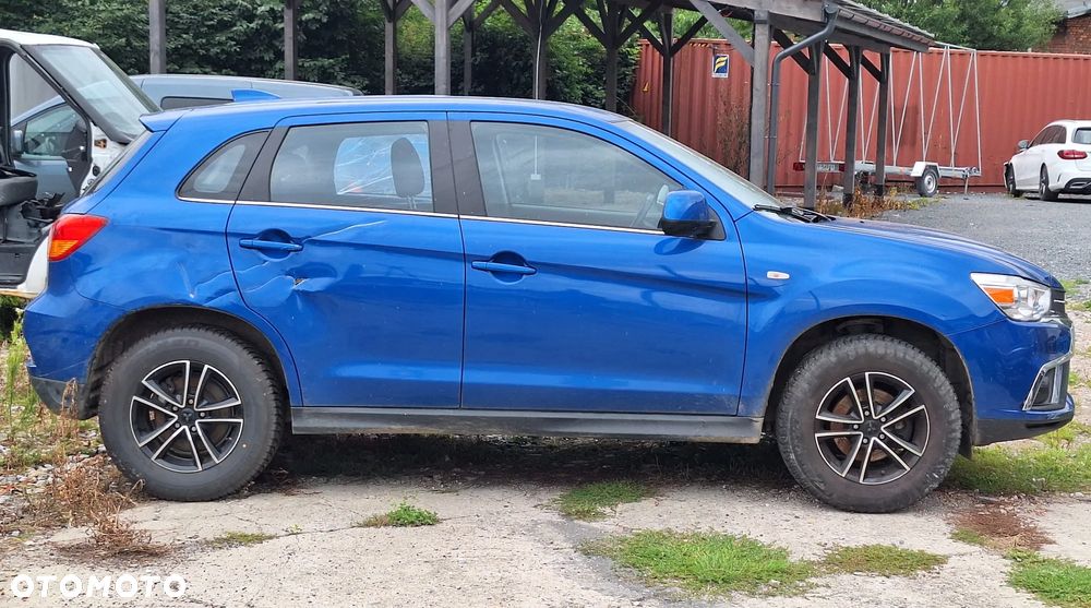 Mitsubishi ASX - 4