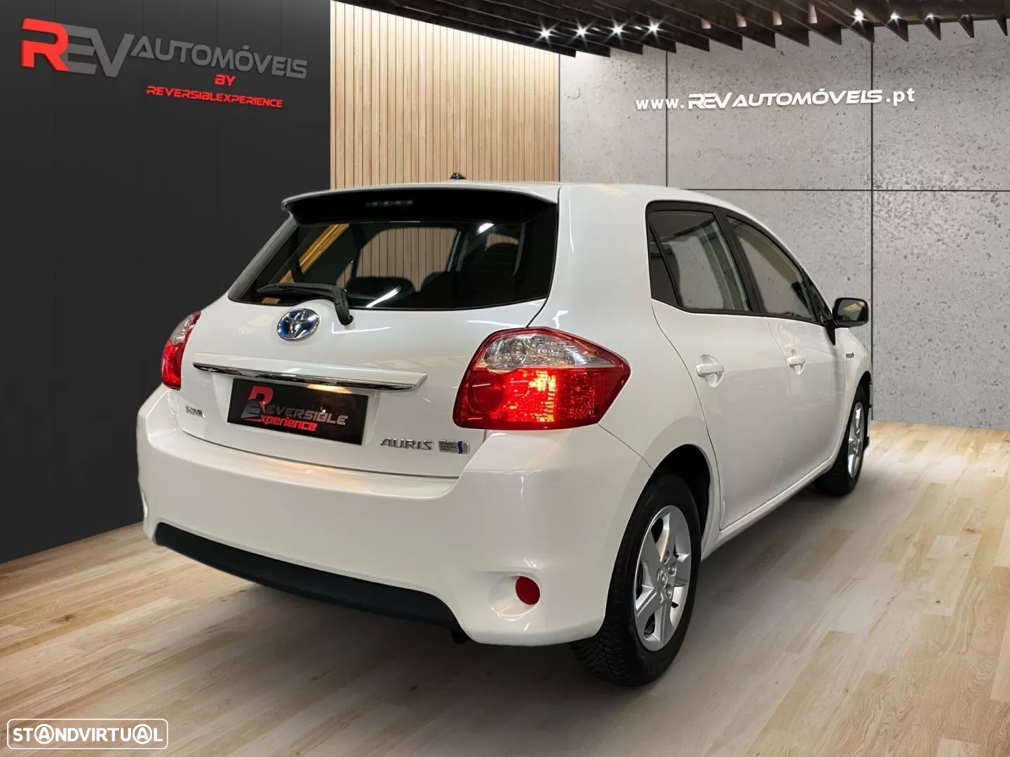 Toyota Auris 1.8 HSD Sport+Navi - 3