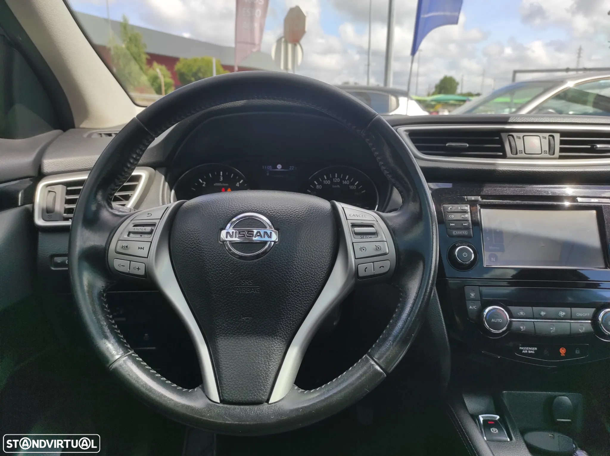 Nissan Qashqai 1.5 dCi N-Connecta 18 - 30