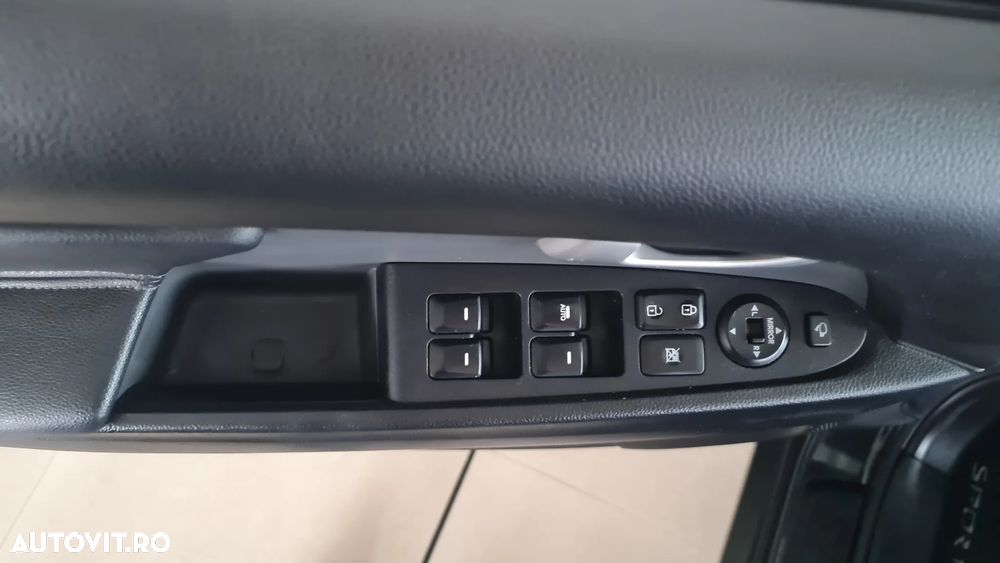 Kia Sportage 2,0 CRDI AWD Aut. Spirit - 19