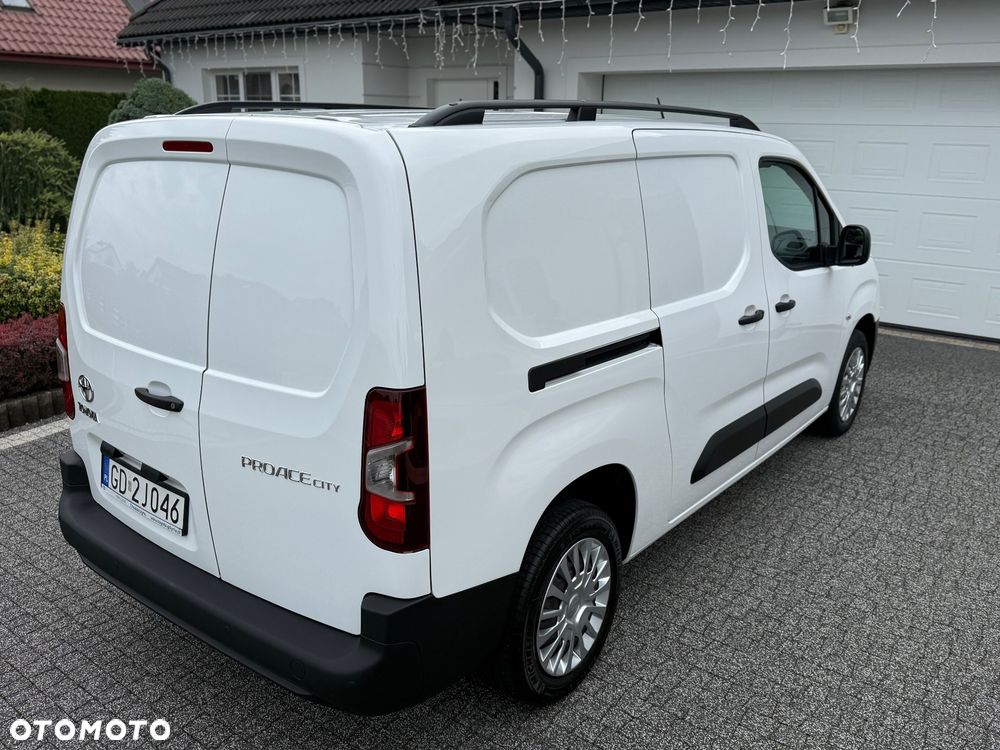 Toyota ProAce City - 11