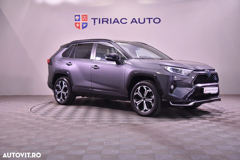 Toyota RAV4 - 8