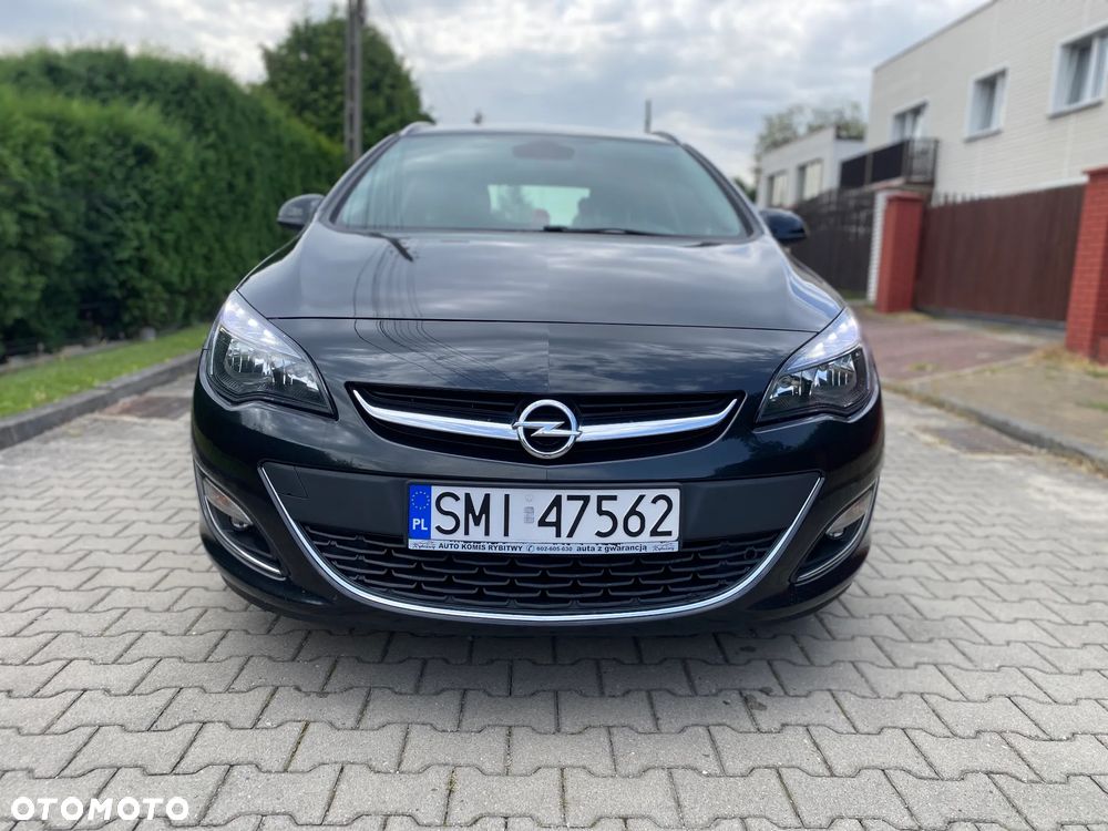 Opel Astra IV 1.4 T Cosmo - 3