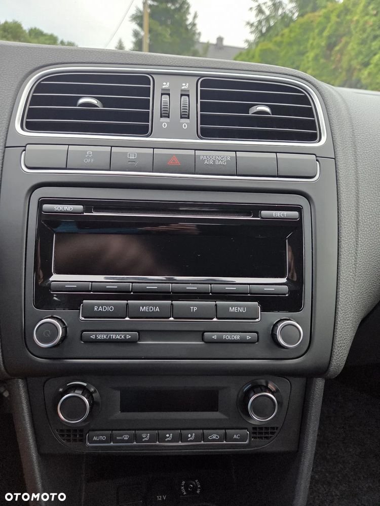 Volkswagen Polo - 10