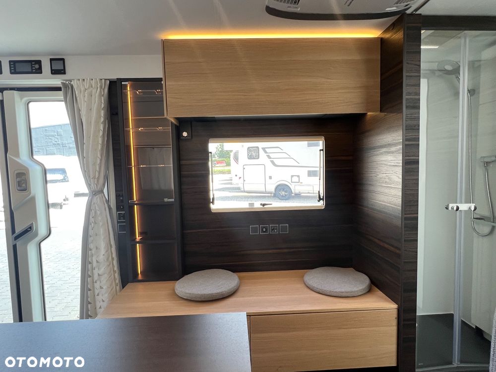 Adria ASTELLA 704 HP - 14