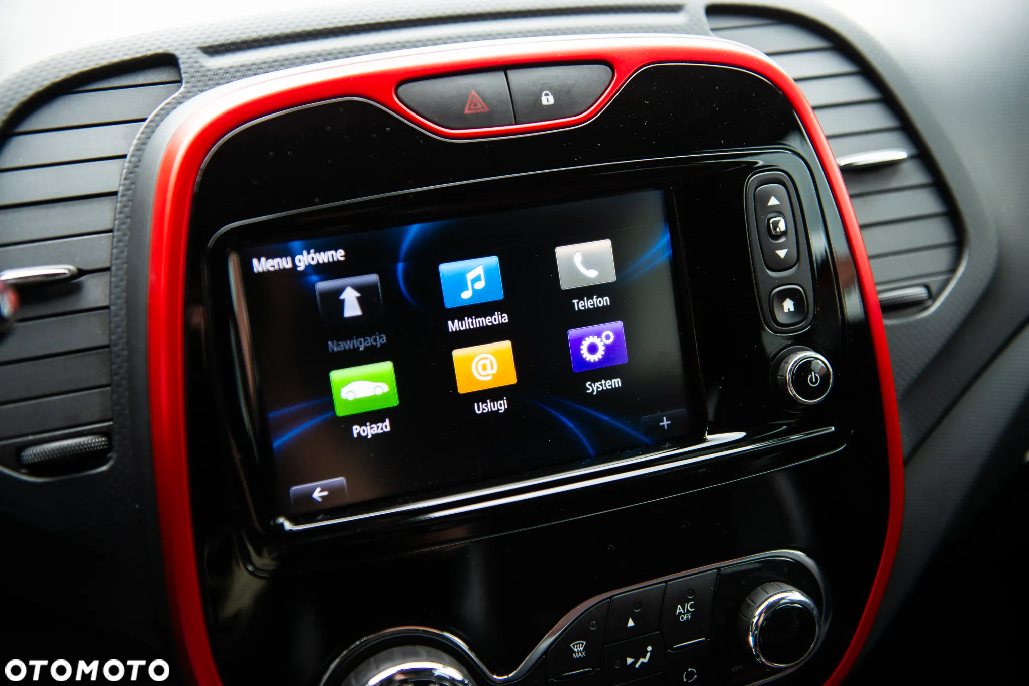 Renault Captur 1.5 dCi Limited EDC - 32