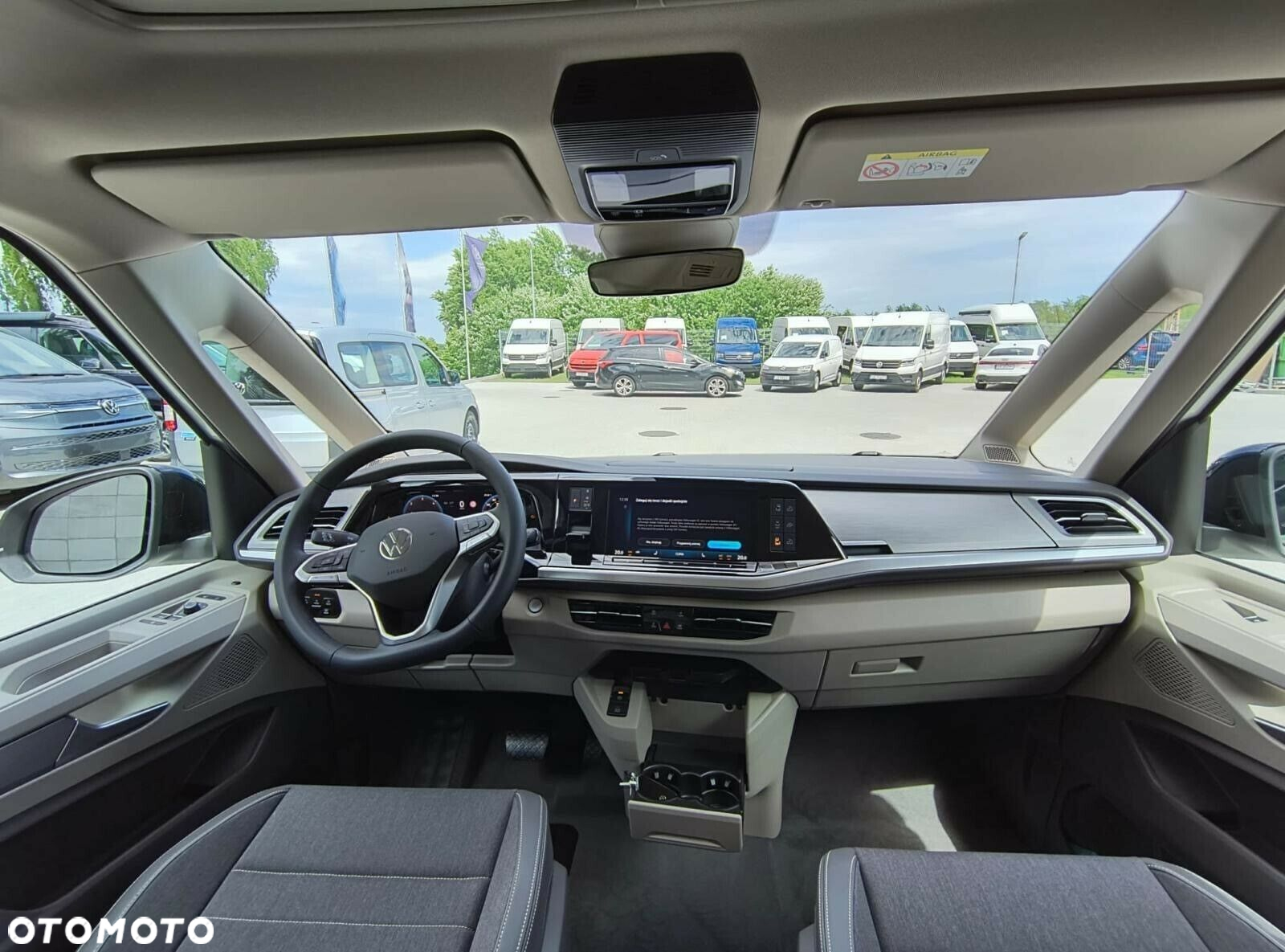 Volkswagen california Ocean silnik: 2,0 l TDI SCR 150 KM / skrzynia biegów: 7-biegowa DSG rozstaw osi: 3124 mm - 11