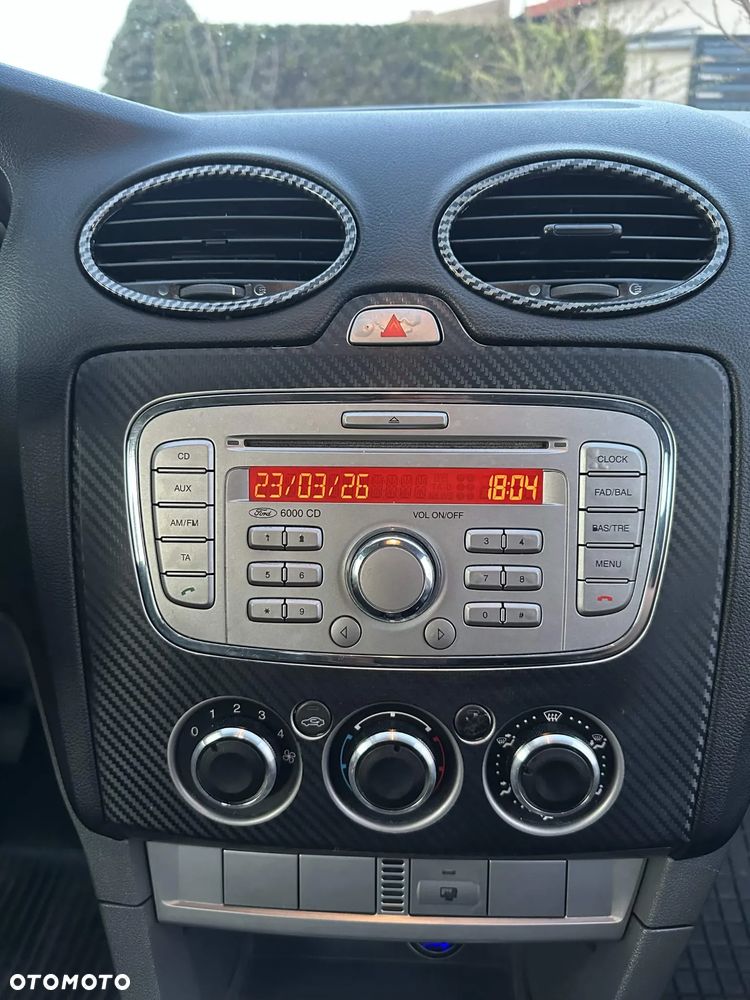 Ford Focus - 9
