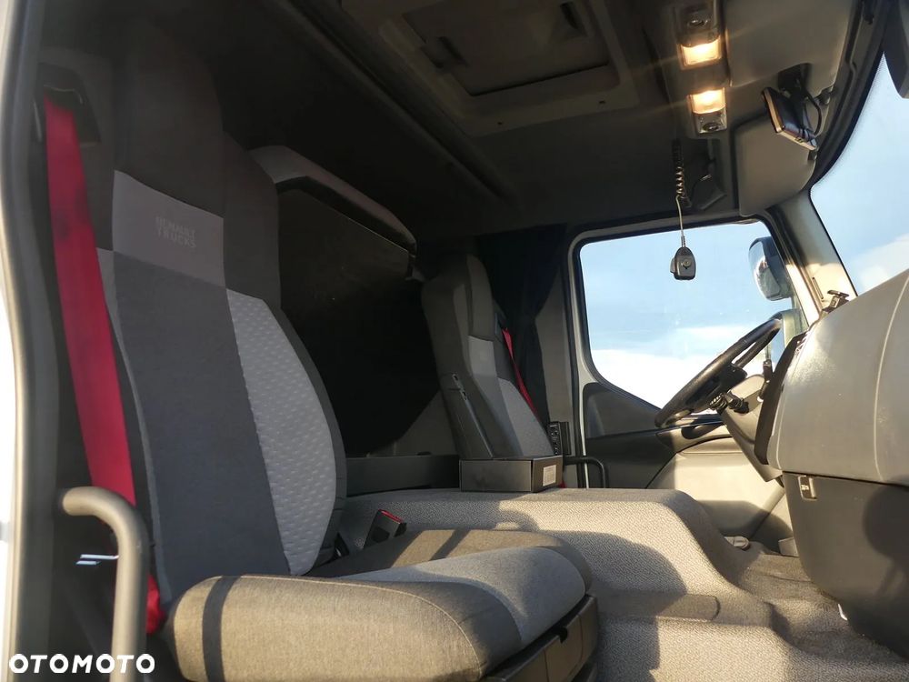 Renault D WIDE 460 DE11 - 8