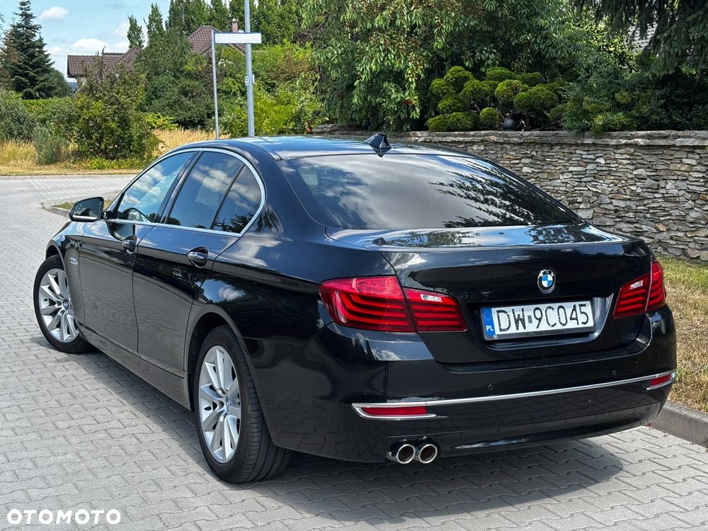 BMW Seria 5 520d Luxury Line - 3