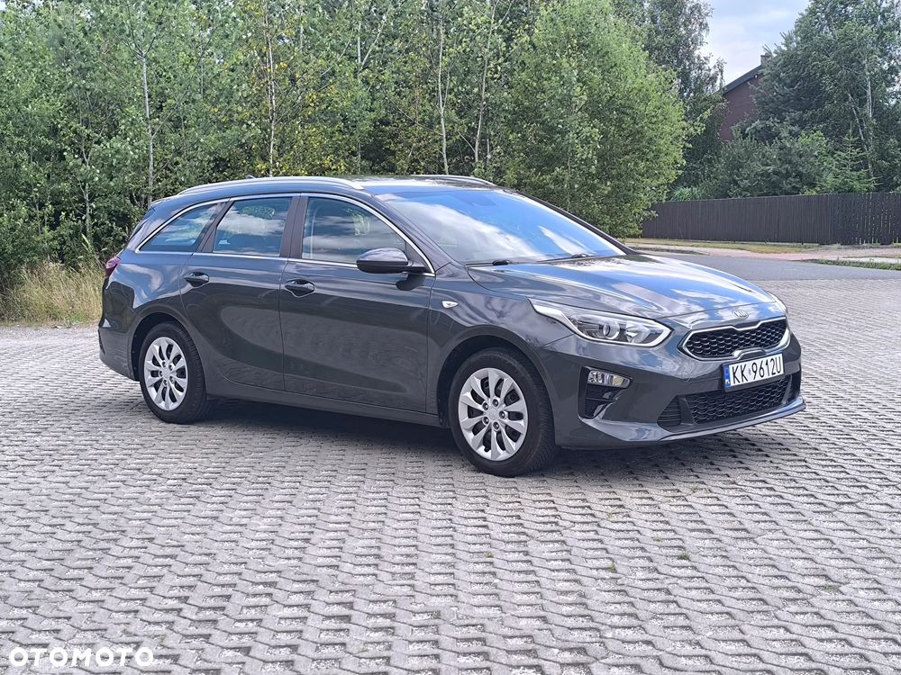 Kia Ceed 1.6 CRDi (48V Mild-Hybrid) Spirit - 2