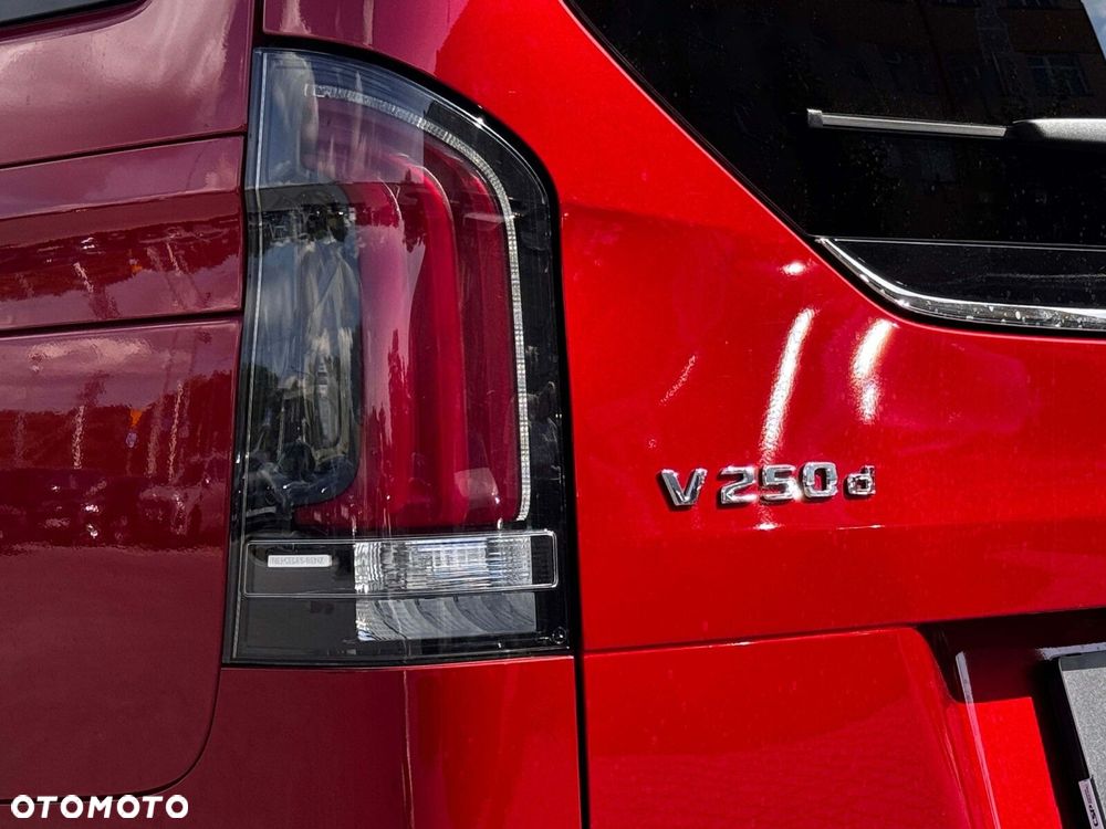 Mercedes-Benz Klasa V 250 d 9G-Tronic Style (d³ugi) - 17