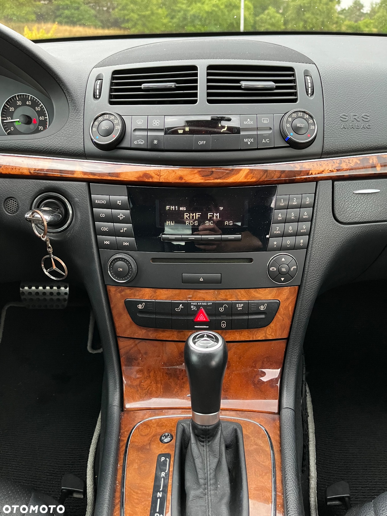 Mercedes-Benz Klasa E 200 T Kompressor Automatik Classic - 12